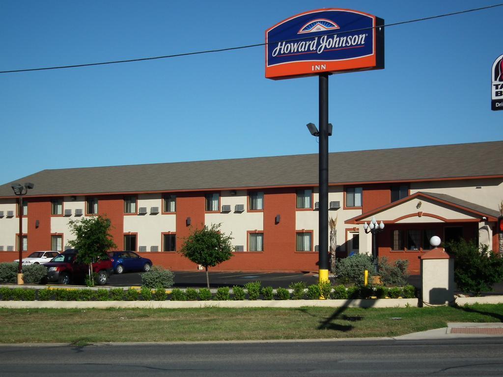 Howard Johnson By Wyndham Near Schlitterbahn New Braunfels Eksteriør bilde